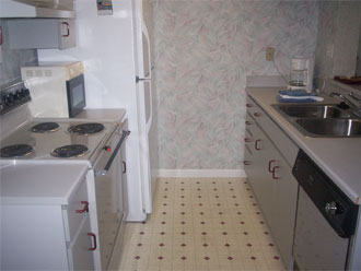 Fully equipped kitchen